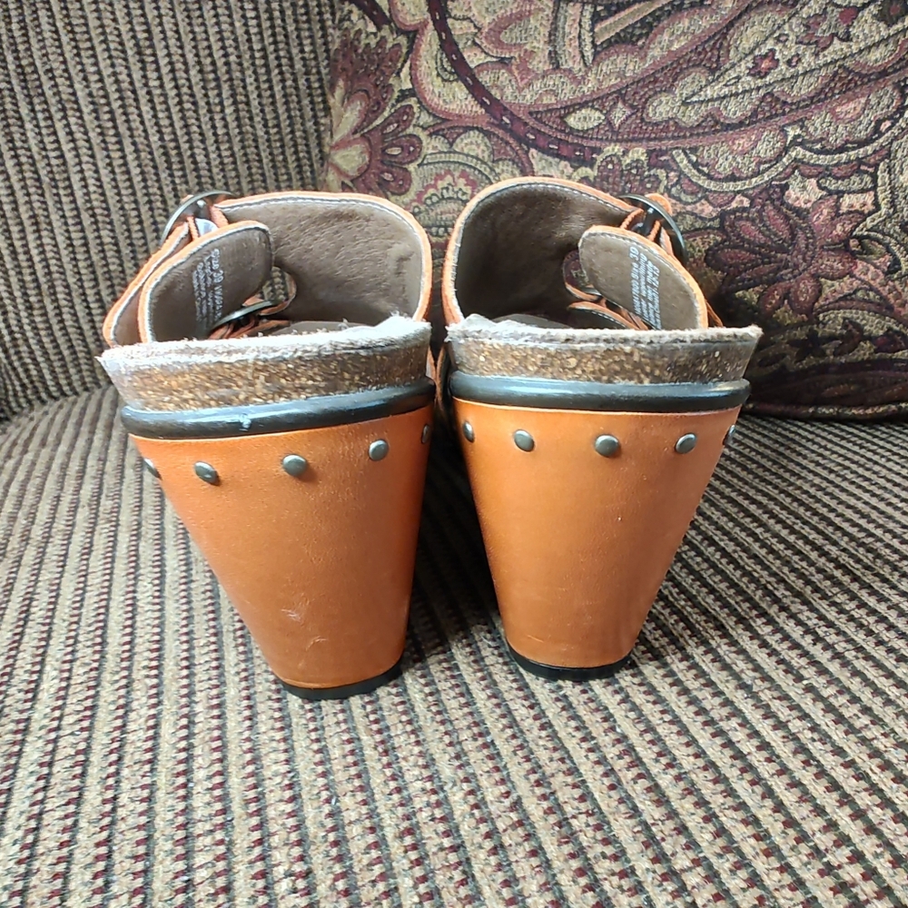 DANSKO FERN Brown Leather Slip On Buckle Platform Wedge Sandals Sz 39 US 8-8.5 - Picture 9 of 12